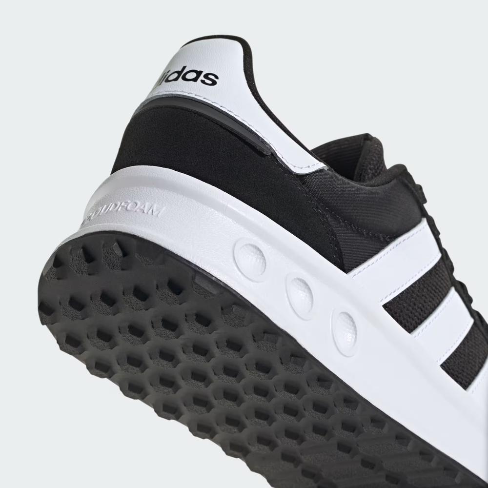 Buty męskie adidas Sportswear Run 84 IH8613 - czarne
