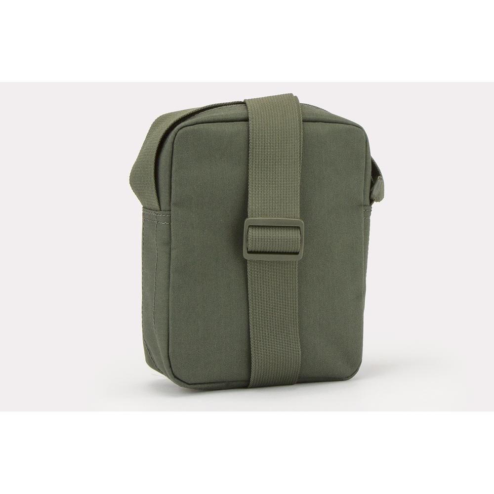 LACOSTE VERTICAL CAMERA BAG > NH2102NE-058