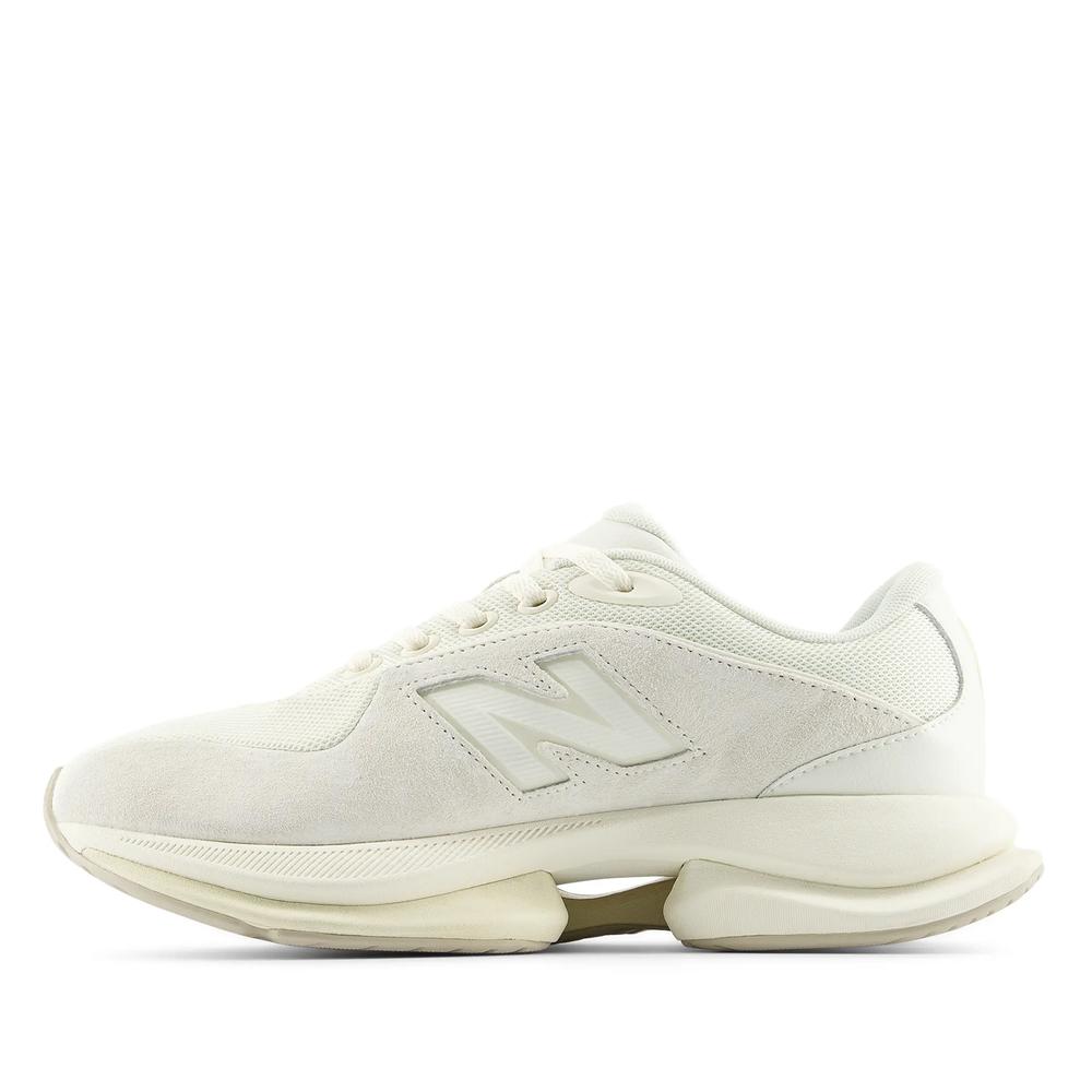 Buty unisex New Balance UTFOA4U0 - beżowe