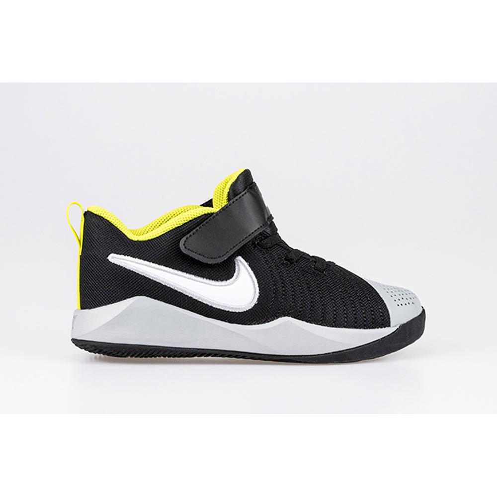 Nike Team Hustle Quick 2 > AT5299-015