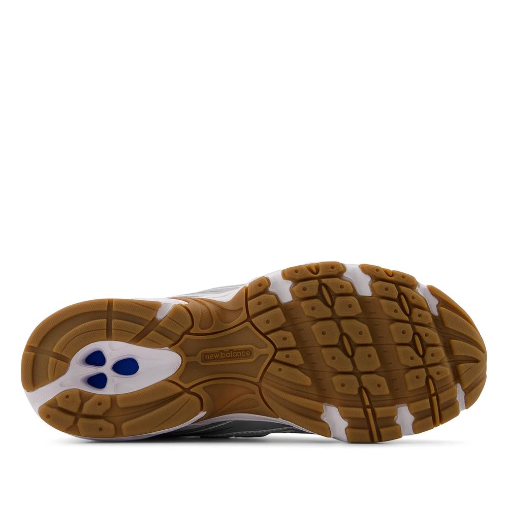 Buty młodzieżowe New Balance GR740SF - srebrne
