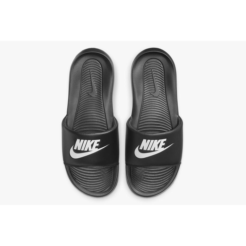Klapki Nike Victori One CN9675-002 - czarne
