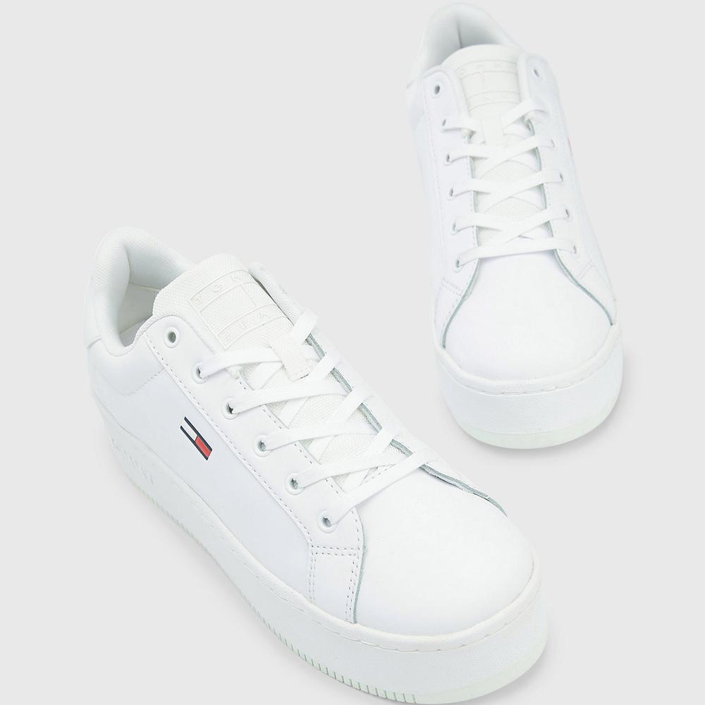 Buty Tommy Jeans Flatform Essential EN0EN02043-YBR - białe