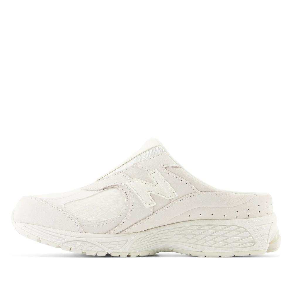 Buty New Balance M2002RMQ - białe