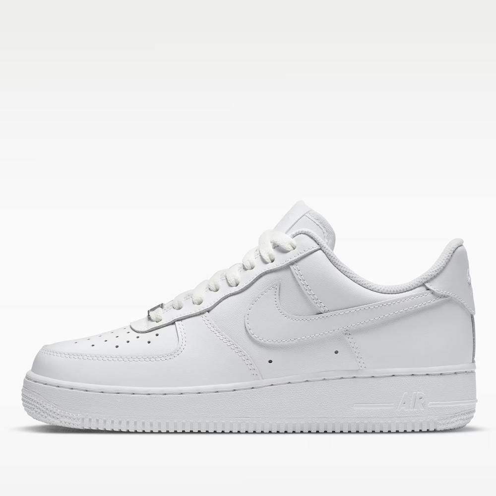 Buty damskie Nike Air Force 1 '07 DD8959-100 - białe