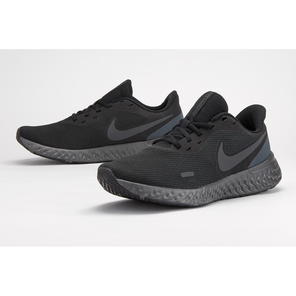 NIKE REVOLUTION 5 > BQ3204-001