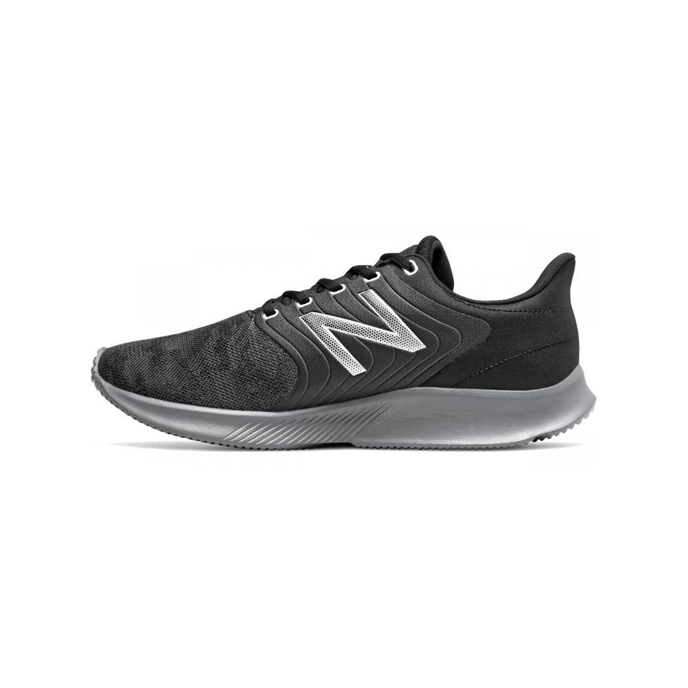 NEW BALANCE > M068LK