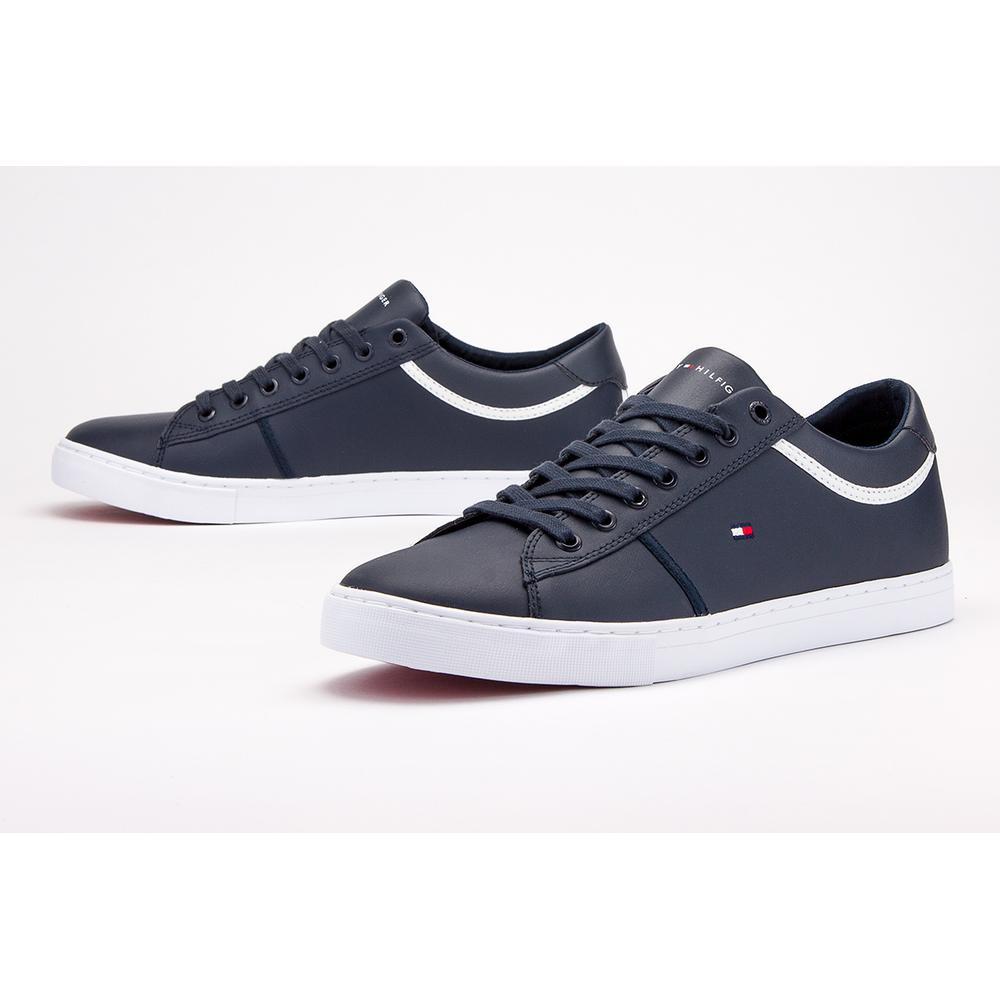 TOMMY HILFIGER ESSENTIAL LEATHER > FM0FM02681-DW5