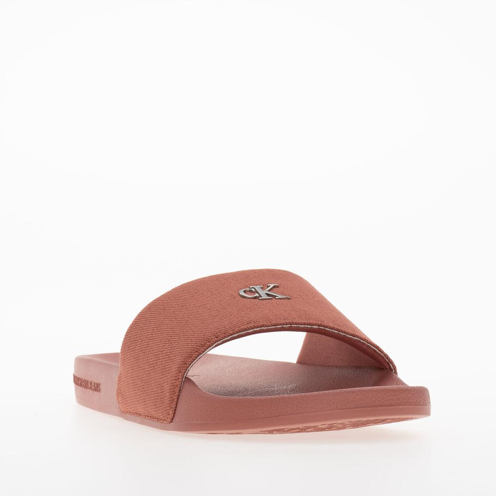 Klapki Calvin Klein Slide Monogram Hardware YW0YW01713-GAM - pomarańczowe