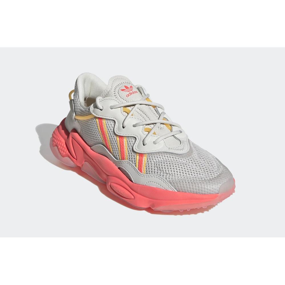 ADIDAS ORIGINALS OZWEEGO > FV9747