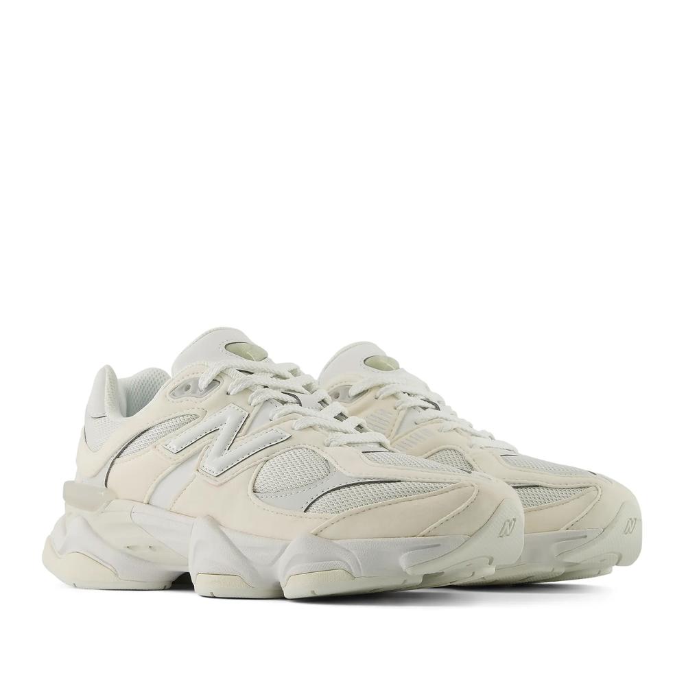 Buty młodzieżowe New Balance GC9060LL - białe