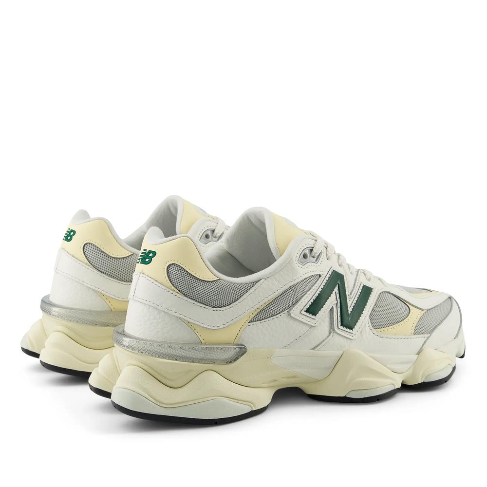 Buty New Balance U9060ESE - białe