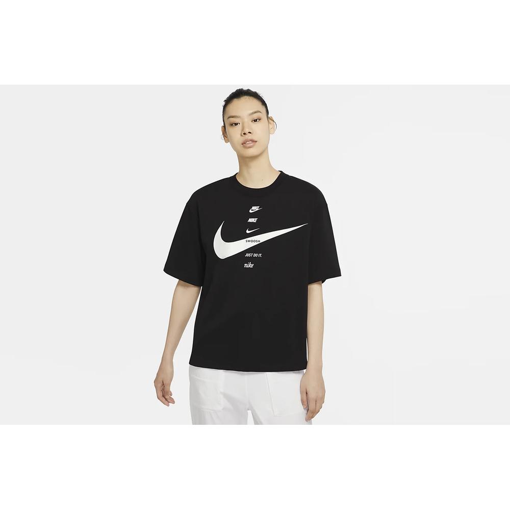 NIKE T-SHIRT W NSW SWSH TOP SS > CU5682-010