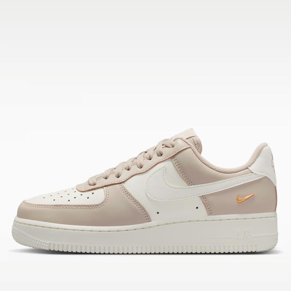 Buty damskie Nike Air Force 1 '07 IV5197-200 - beżowe