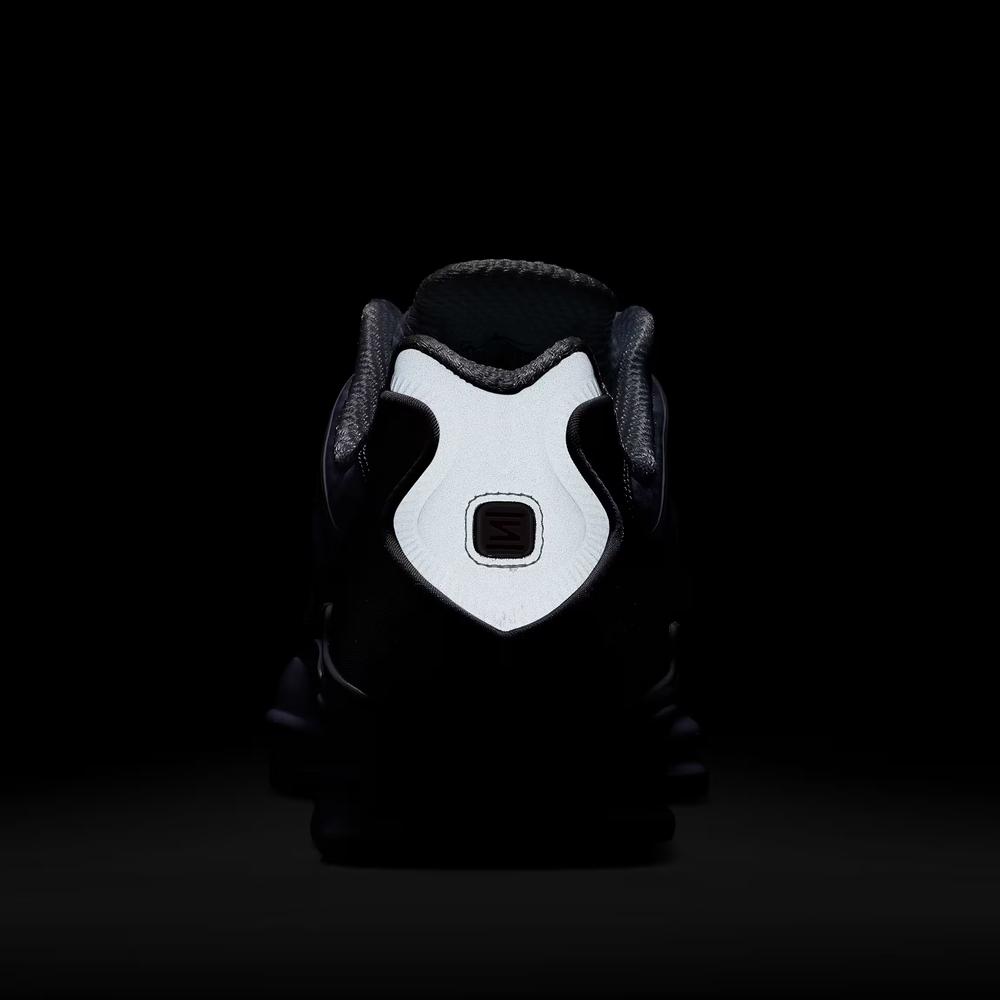 Buty damskie Nike Shox TL AR3566-100 - białe