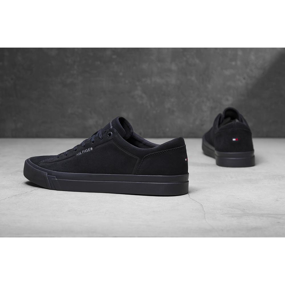 TOMMY HILFIGER CORPORATE SUEDE SNEAKER > FM0FM02090 403