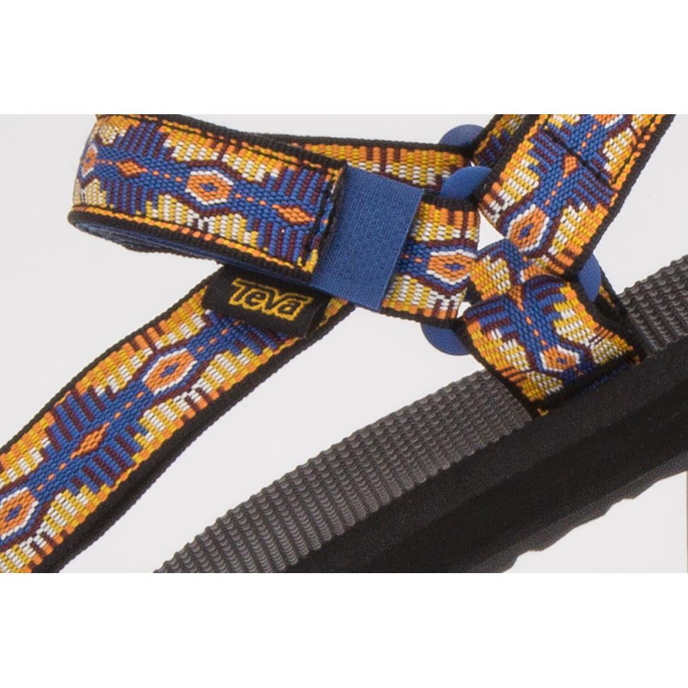 chanel chunky black sandals