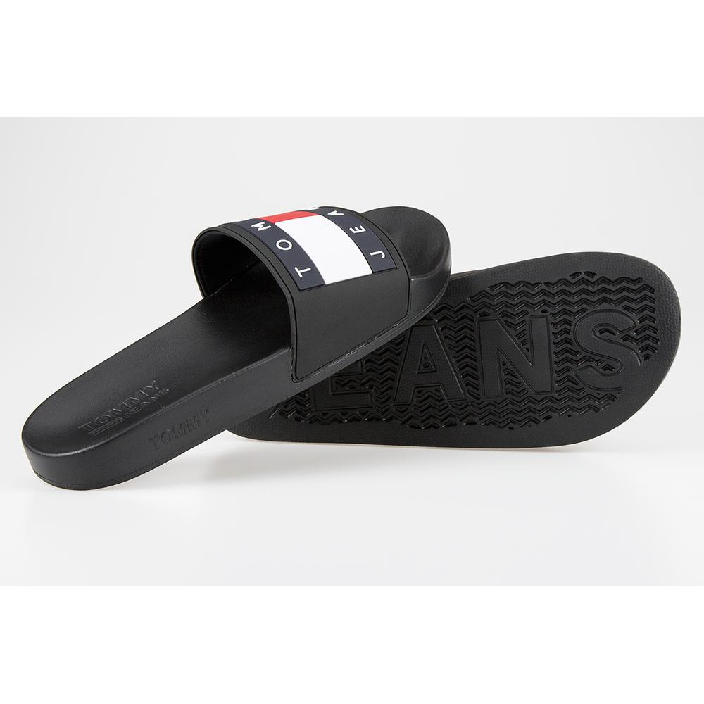 Tommy Jeans Rubber Flag Pool Slides > EM0EM00689-BDS