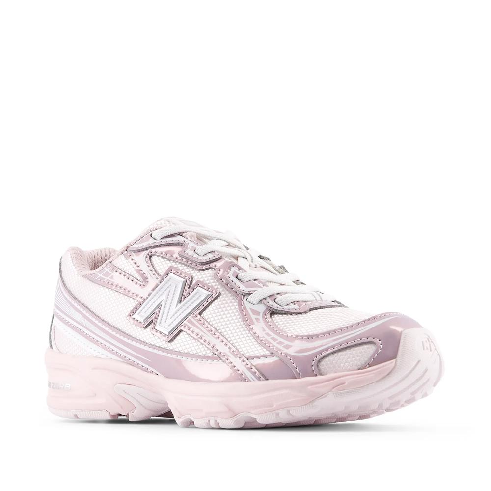 Buty dziecięce New Balance P7401HN - różowe