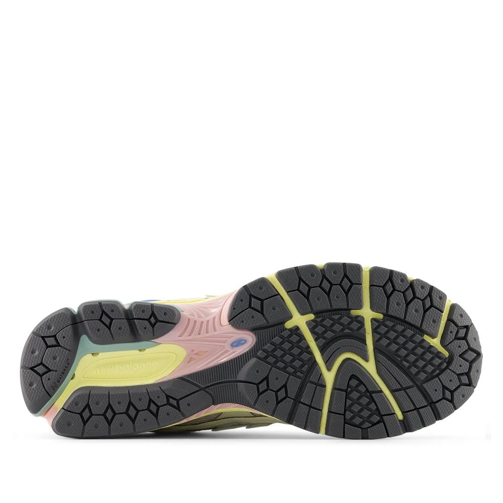 Buty New Balance M1906NC - beżowe