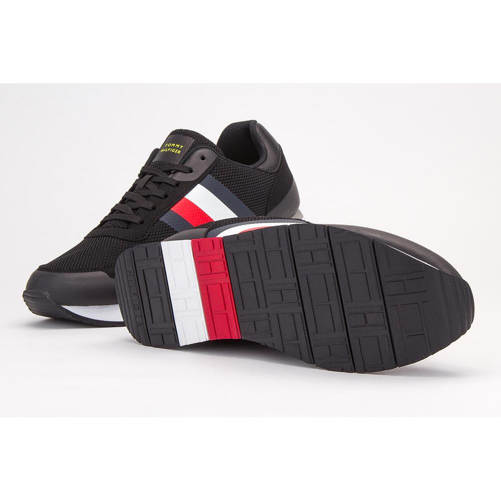 TOMMY HILFIGER SIGNATURE COLOUR-BLOCKED MIXED TEXTURE PANEL TRAINERS > FM0FM02688-BDS