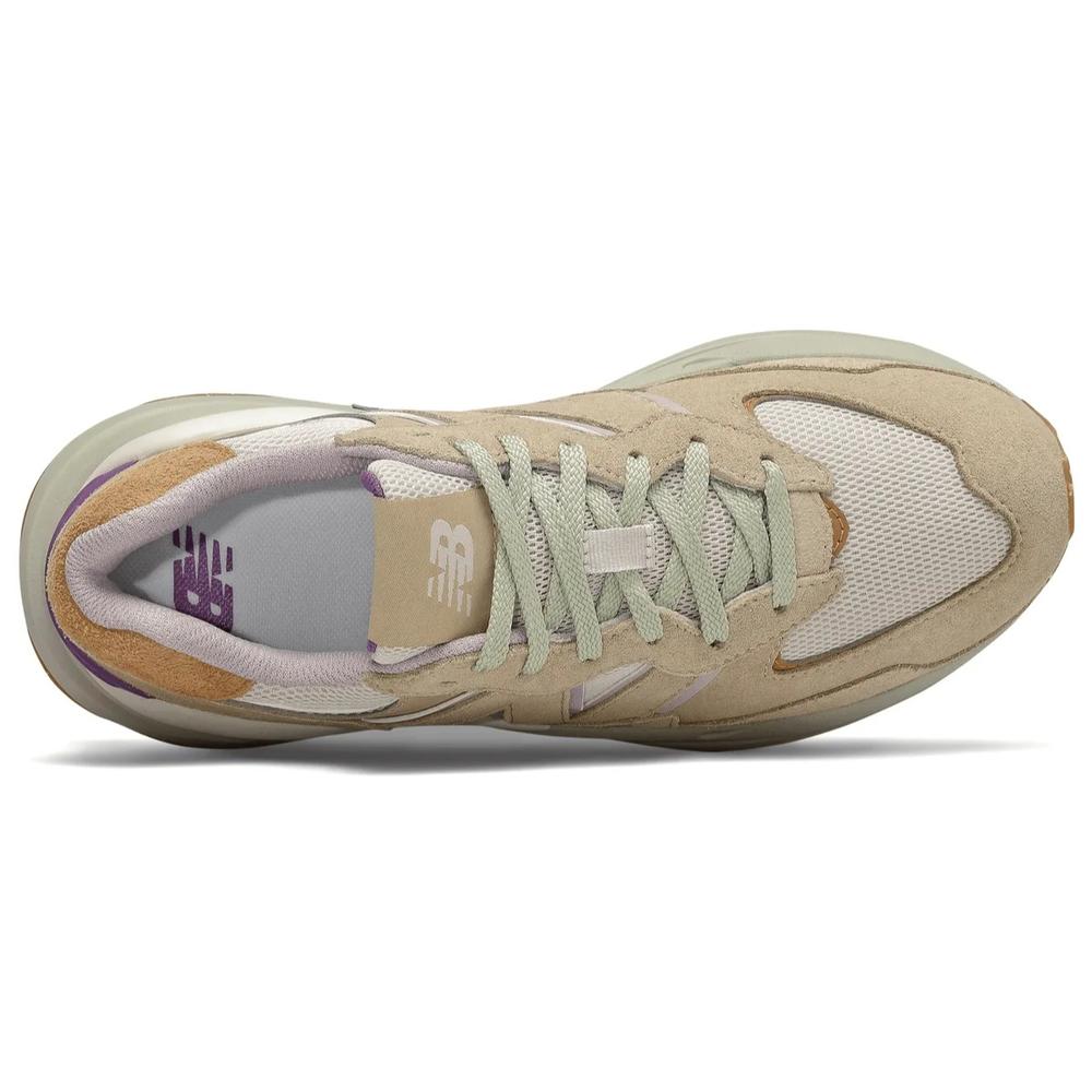 New Balance > W5740TB