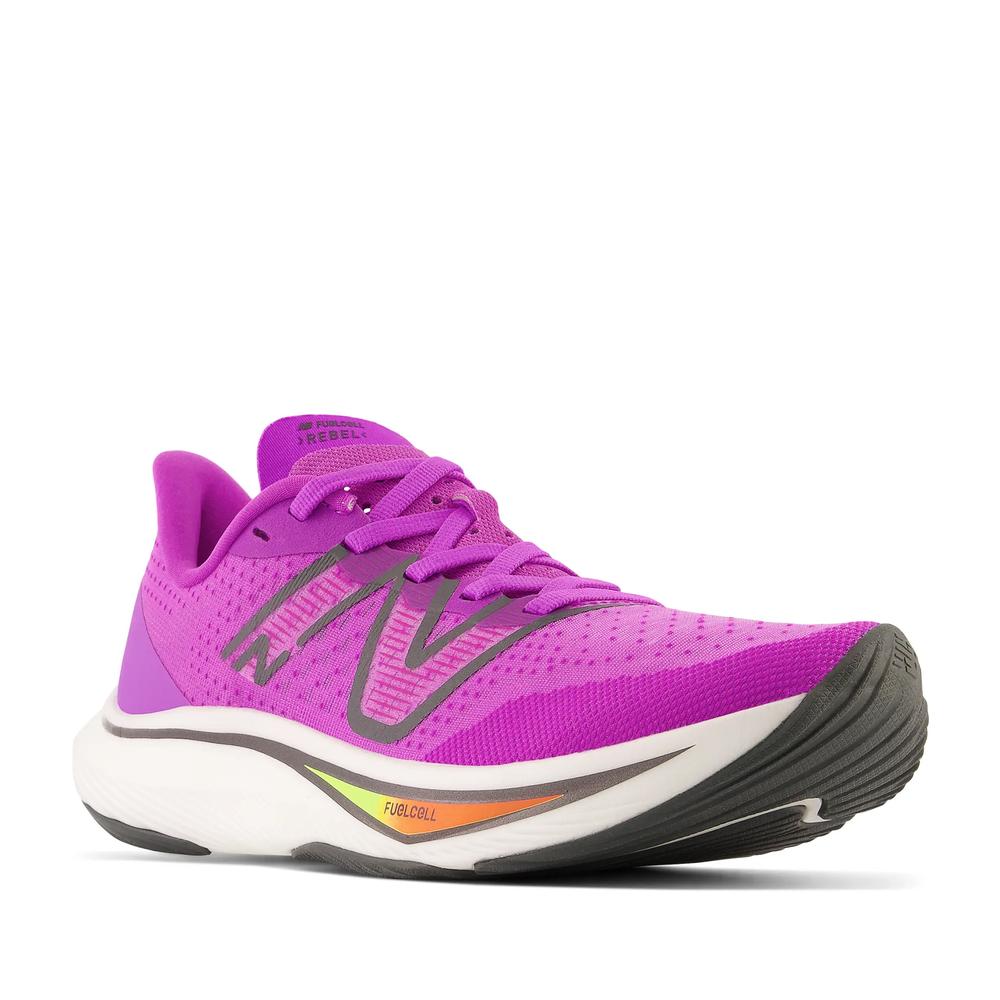 Buty New Balance FuelCell Rebel v3 WFCXCR3 - różowe