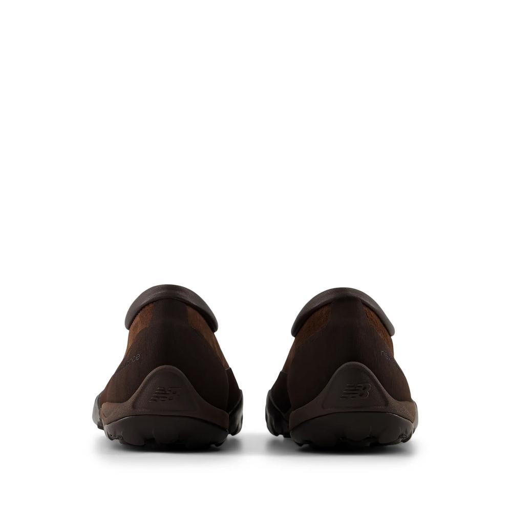 Buty unisex New Balance Minimus MT10T7OV - brązowe