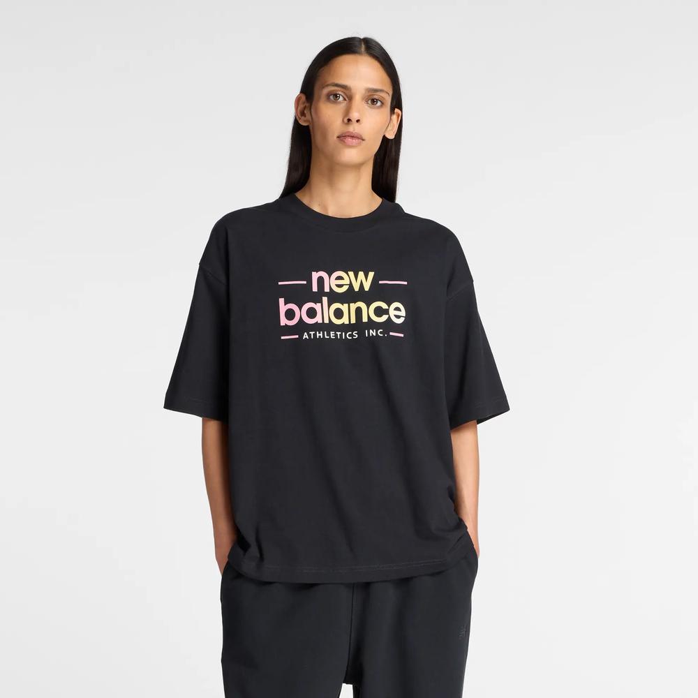 Koszulka damska New Balance WT53916BK - czarna