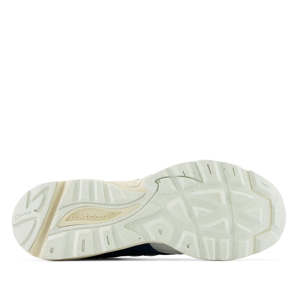Buty unisex New Balance U880R6ZZ - granatowe