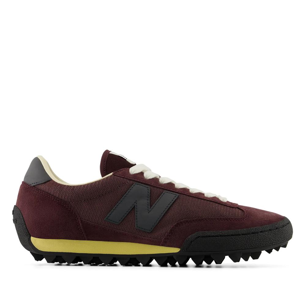 Buty unisex New Balance Gator Run UGTR48S - brązowe