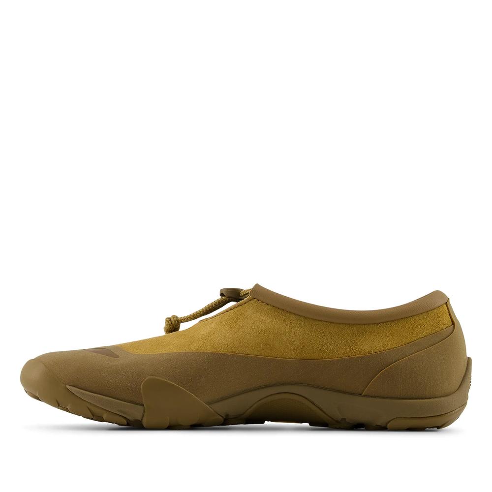 Buty unisex New Balance Minimus MT10T9CZ - brązowe