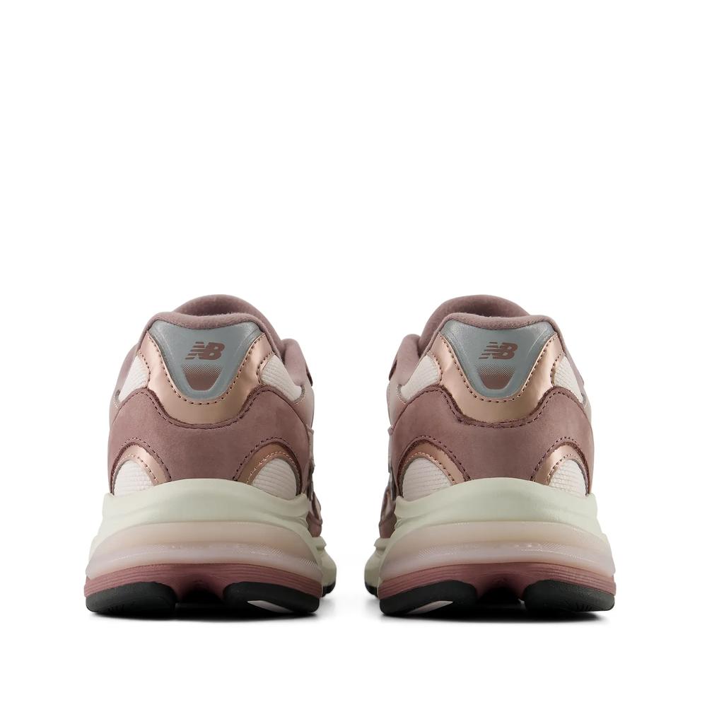 Buty unisex New Balance U2010142 - różowe