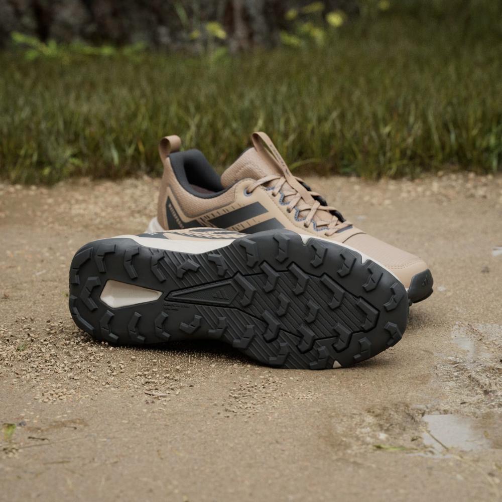 Buty męskie adidas Terrex Tracefinder 2 Climaproof JR7771 - brązowe