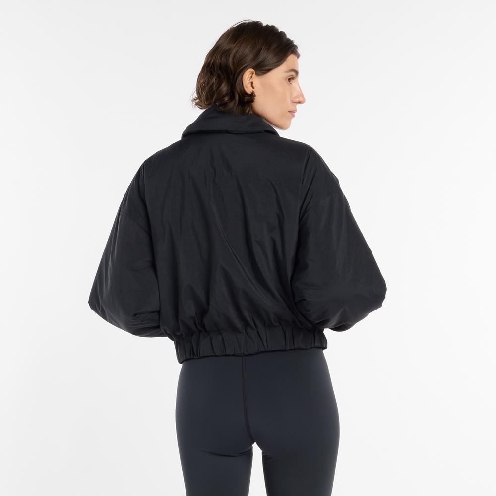 Kurtka damska New Balance WJ61D8YXBK - czarna