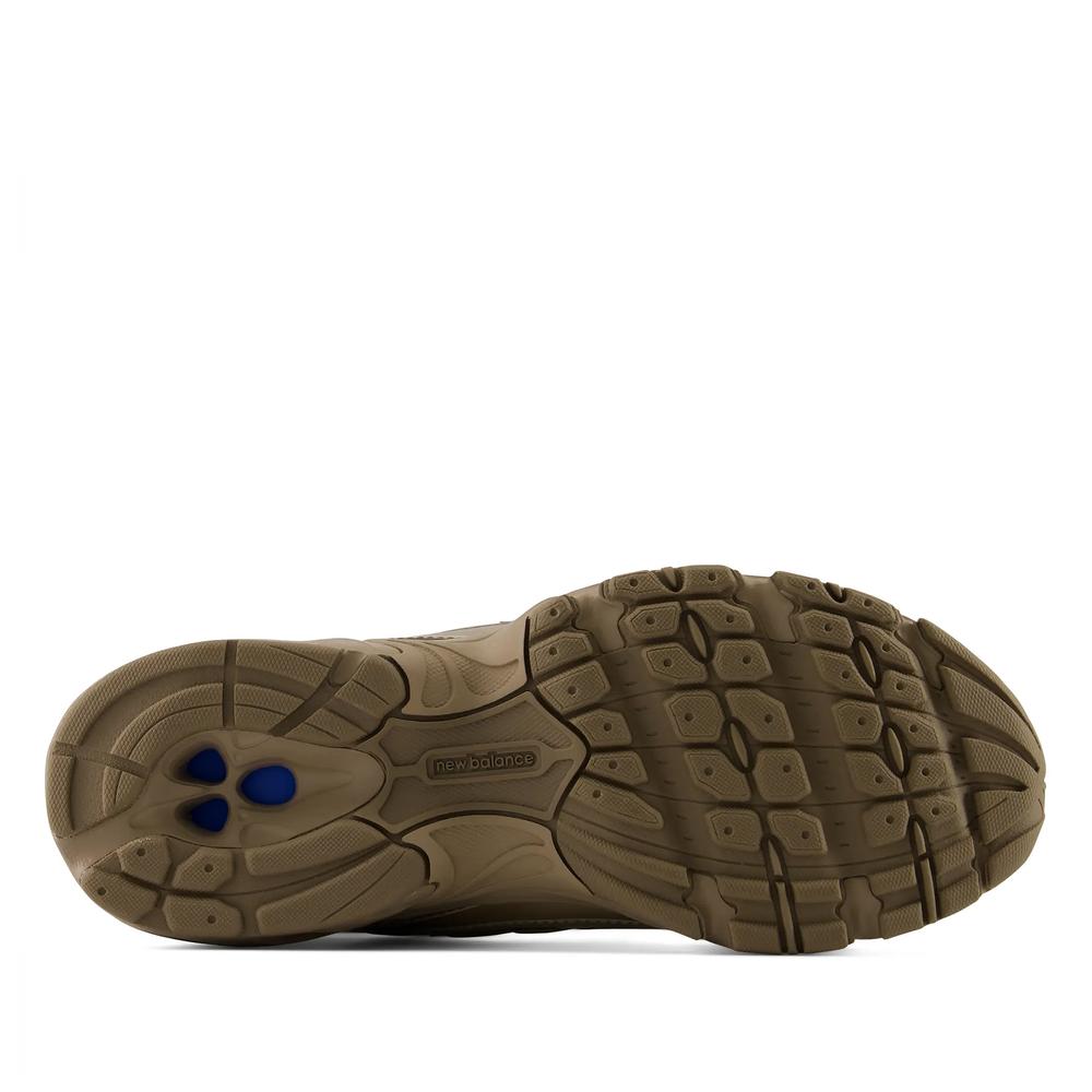 Buty unisex New Balance U7402XX - brązowe