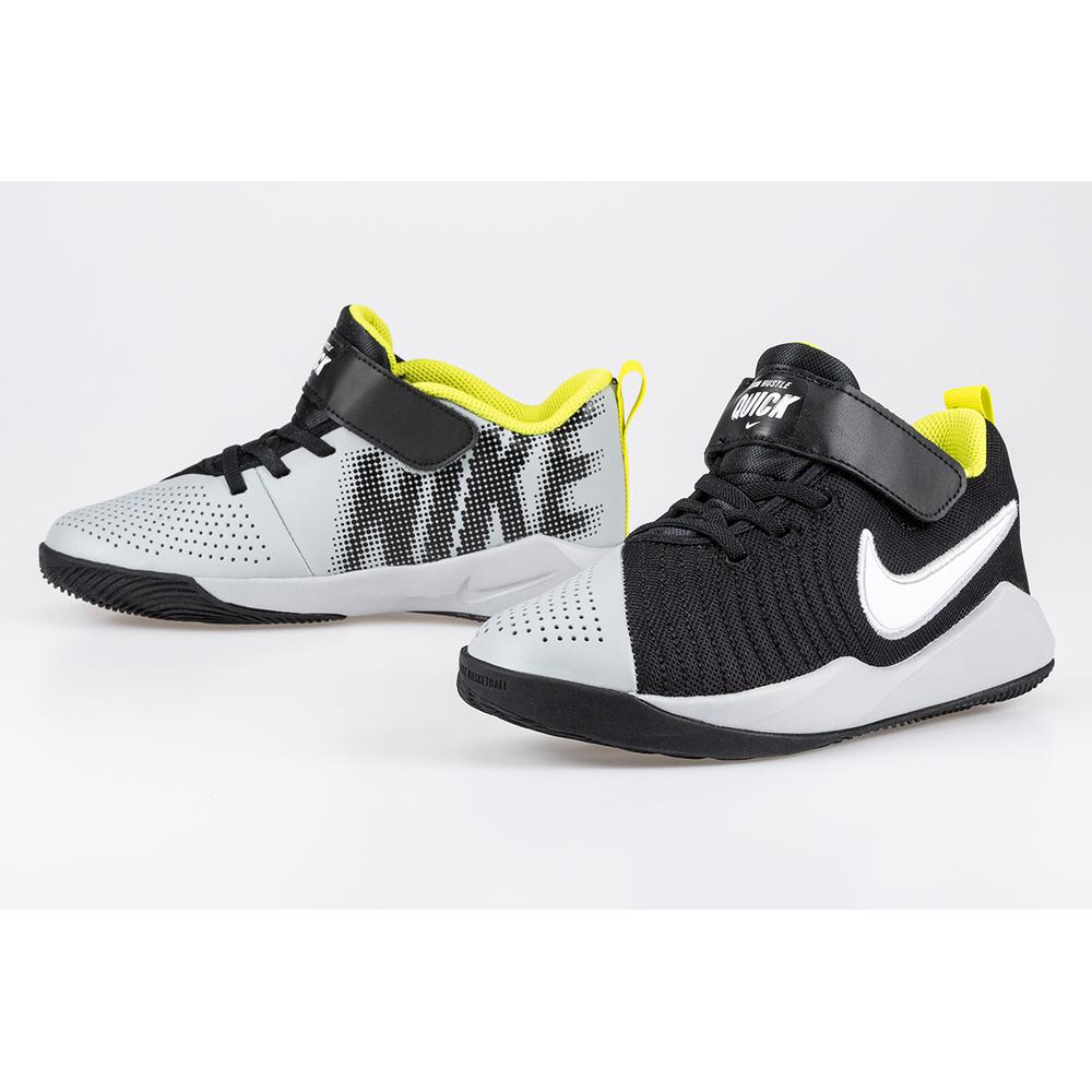 Nike Team Hustle Quick 2 > AT5299-015