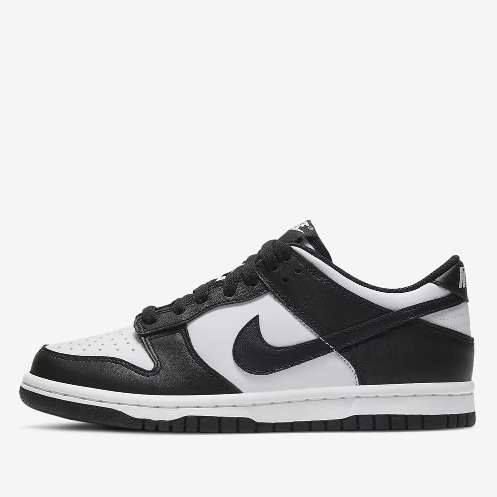 Buty młodzieżowe Nike Dunk Low CW1590-100 - biało-czarne