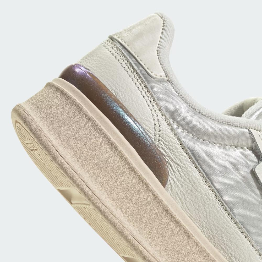 Buty damskie adidas Aspyre JQ5584 - białe