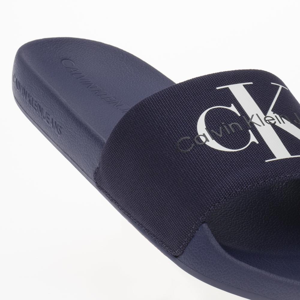 Klapki Calvin Klein Slide Monogram CO YM0YM00061-0GY - granatowe