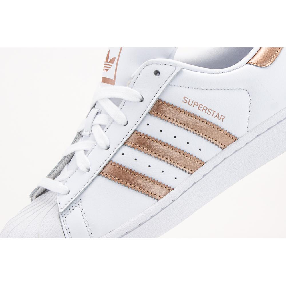 ADIDAS SUPERSTAR > EE7399