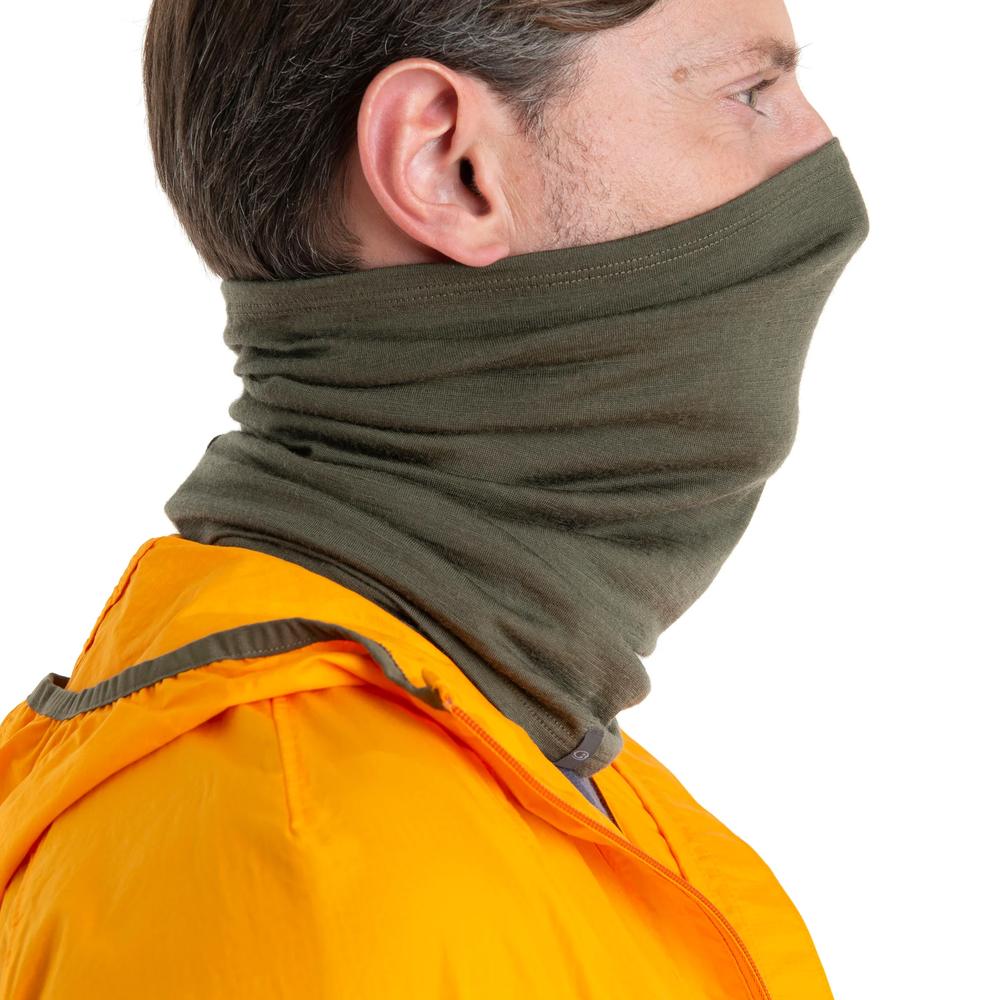 Komin Icebreaker 200 Oasis Flexi Chute 1009620691 - zielony