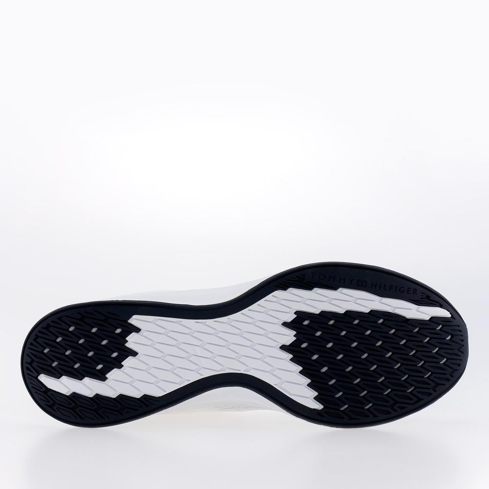 Buty Tommy Hilfiger Lightweight Runner FM0FM04563-YBS - białe