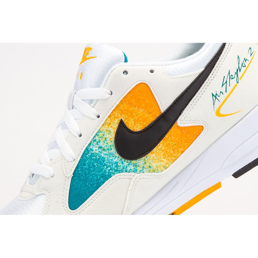 NIKE AIR SKYLON II > AO1551-109