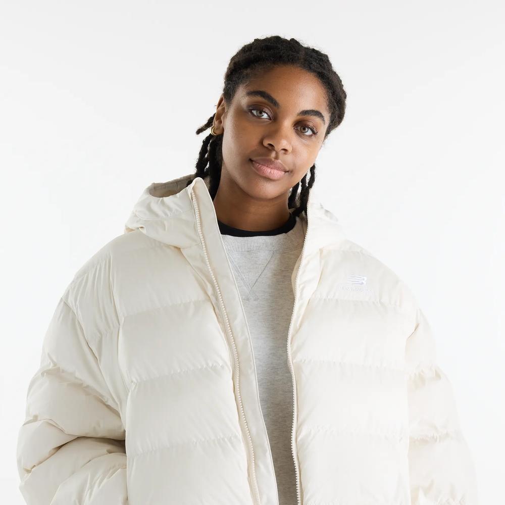 Kurtka damska New Balance Boston Puffer WJ62V5SNLIN - beżowa