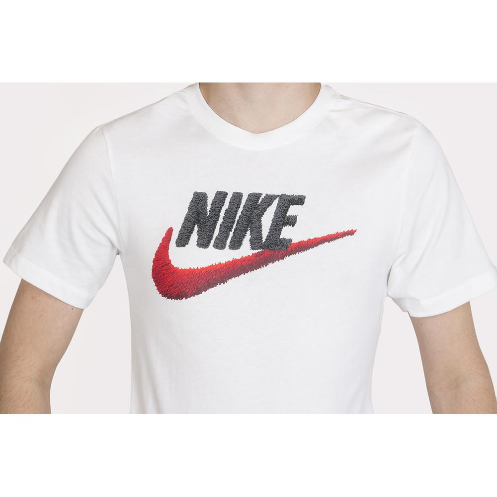 Nike Sportswear Club > AR4993-100