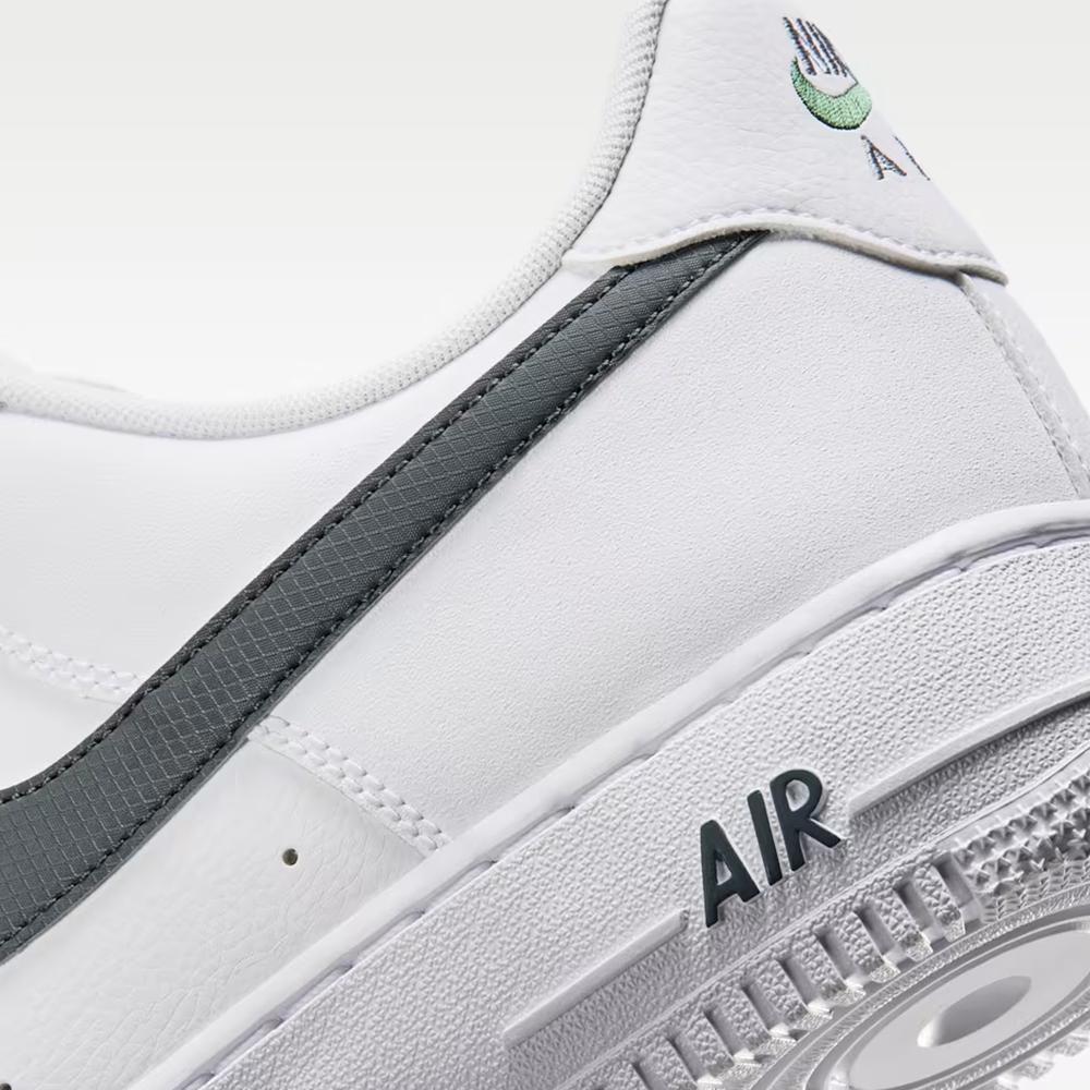 Buty męskie Nike Air Force 1 '07 IX0349-100 - białe