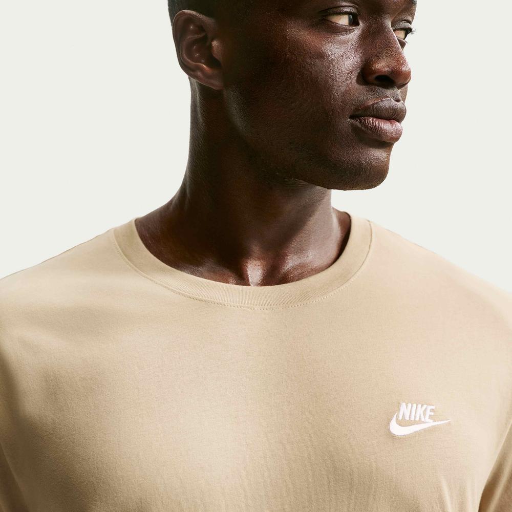 Koszulka męska Nike Sportswear Club AR4997-297 - beżowa