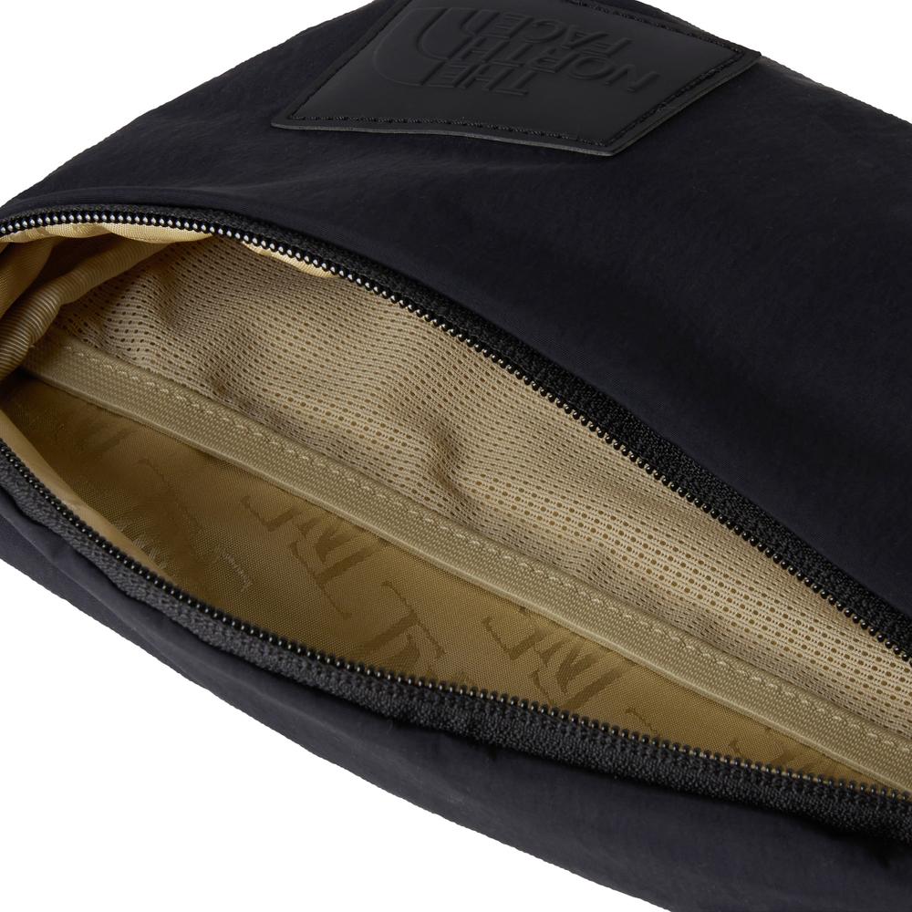 Saszetka The North Face Never Stop 0A81DU4H01 - czarna