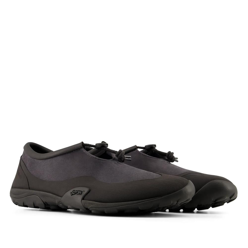 Buty unisex New Balance Minimus MT10T364 - czarne